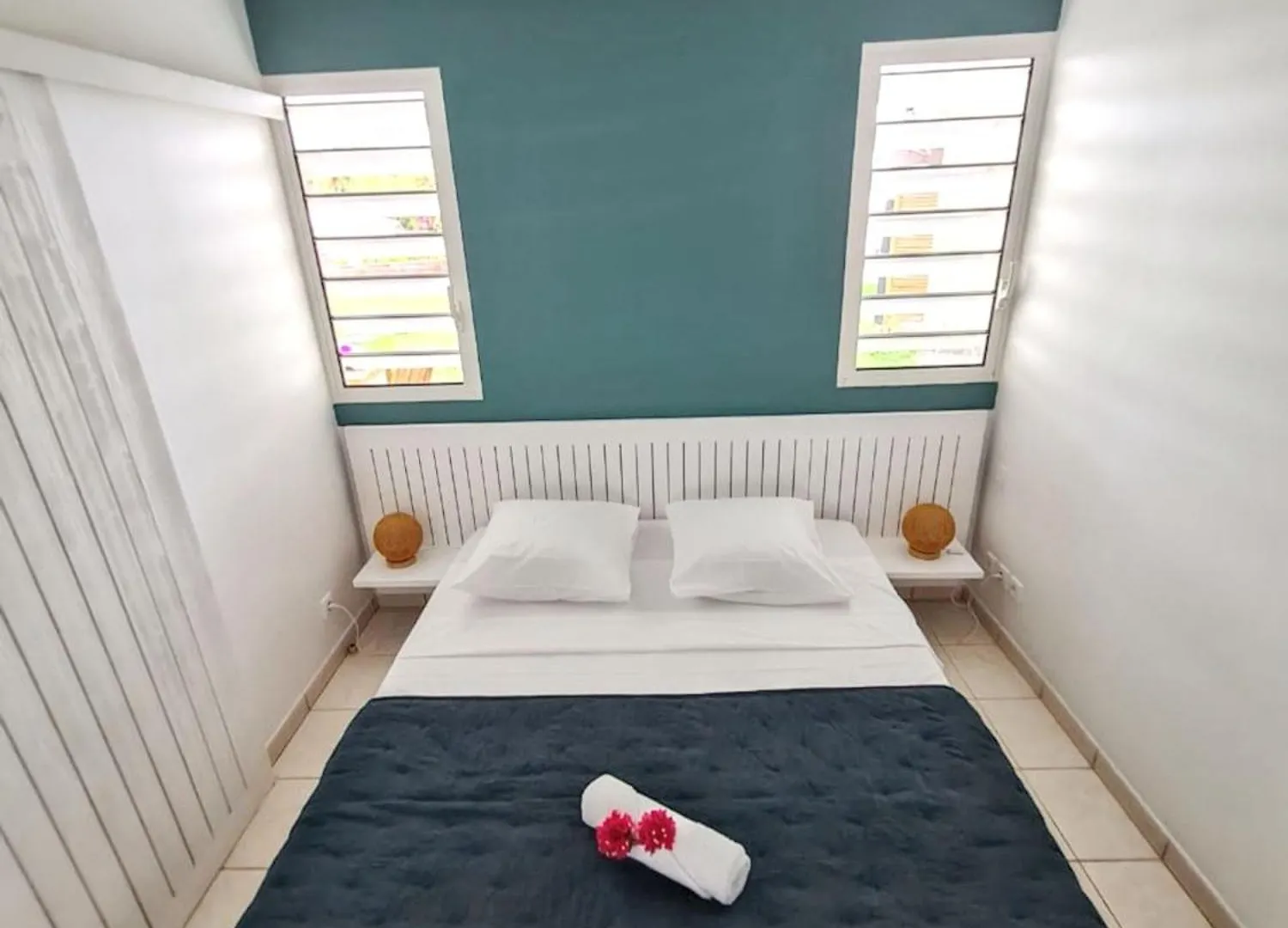 Charmant Appartement A La Trinite Avec Piscine Partagee 40 M²